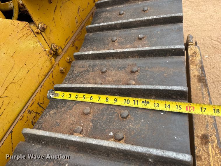 image for item EM8355 1964 Caterpillar D4D dozer