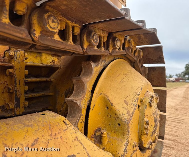 image for item EM8355 1964 Caterpillar D4D dozer