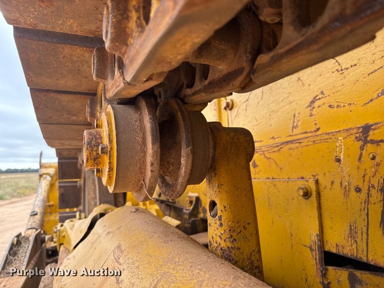 image for item EM8355 1964 Caterpillar D4D dozer