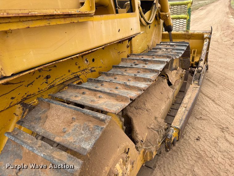image for item EM8355 1964 Caterpillar D4D dozer