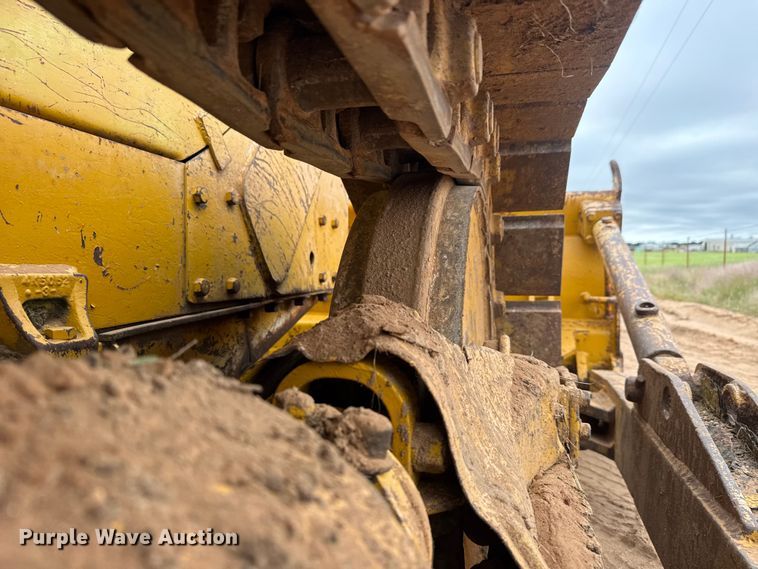 image for item EM8355 1964 Caterpillar D4D dozer