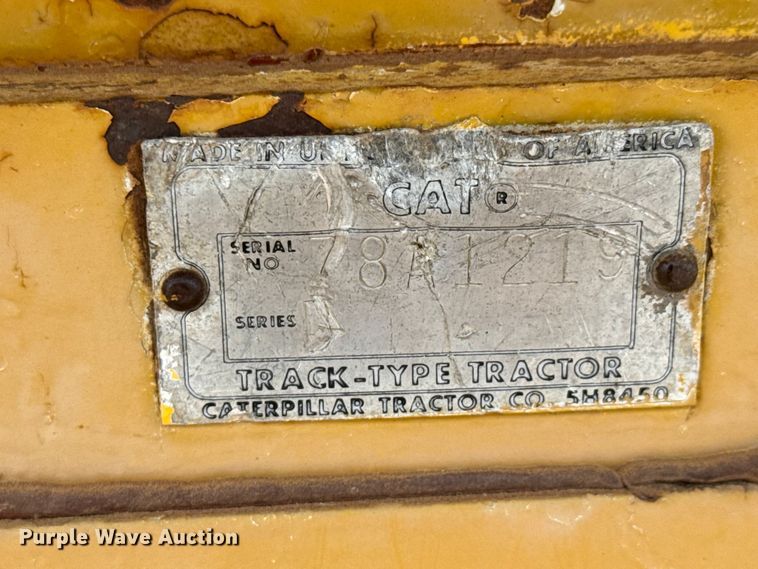 image for item EM8355 1964 Caterpillar D4D dozer