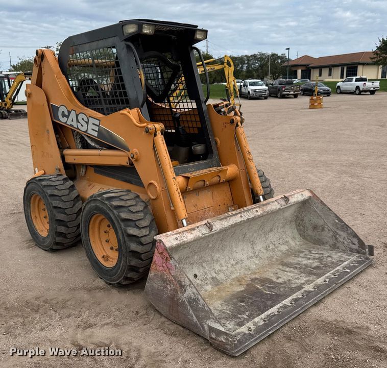 image for item EM8384 2008 Case 445 skid steer loader
