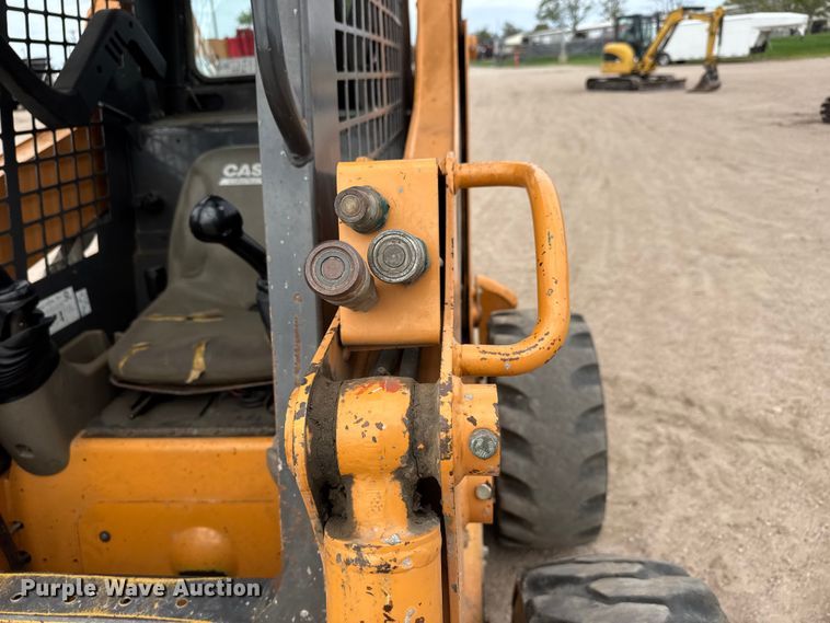 image for item EM8384 2008 Case 445 skid steer loader