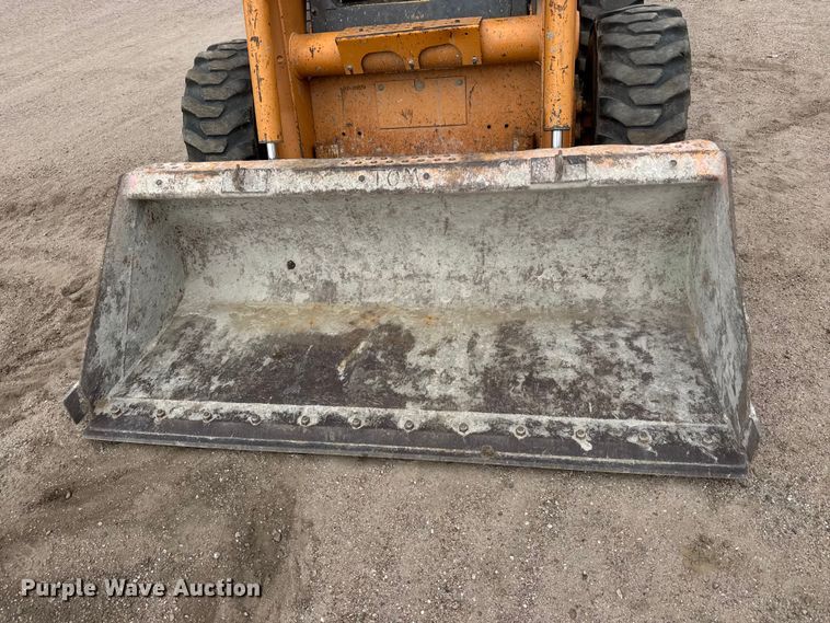 image for item EM8384 2008 Case 445 skid steer loader