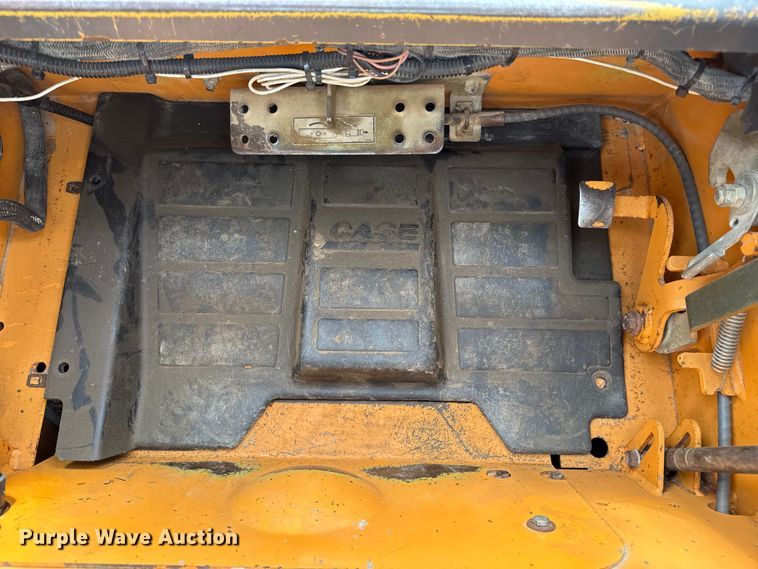 image for item EM8384 2008 Case 445 skid steer loader