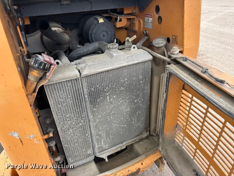 image for item EM8384 2008 Case 445 skid steer loader