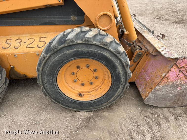 image for item EM8384 2008 Case 445 skid steer loader