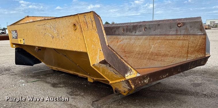 image for item EM8385 Caterpillar 740GC haul truck bed
