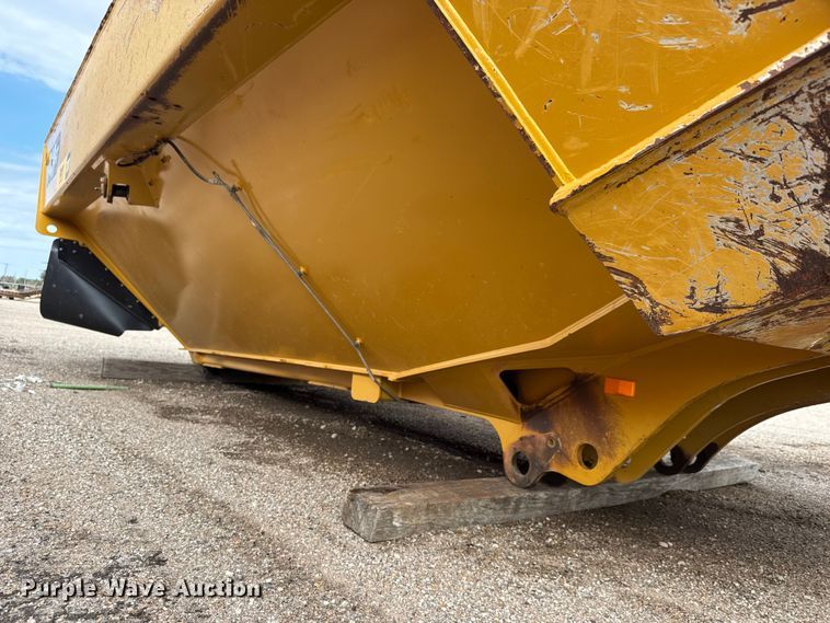 image for item EM8385 Caterpillar 740GC haul truck bed