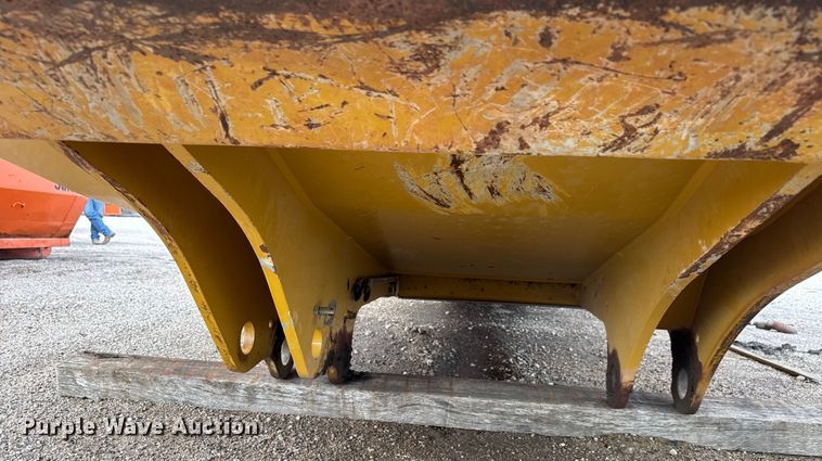 image for item EM8385 Caterpillar 740GC haul truck bed