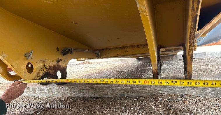 image for item EM8385 Caterpillar 740GC haul truck bed