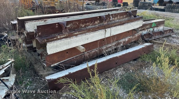 image for item EN0501 Approximately 60 concrete forms