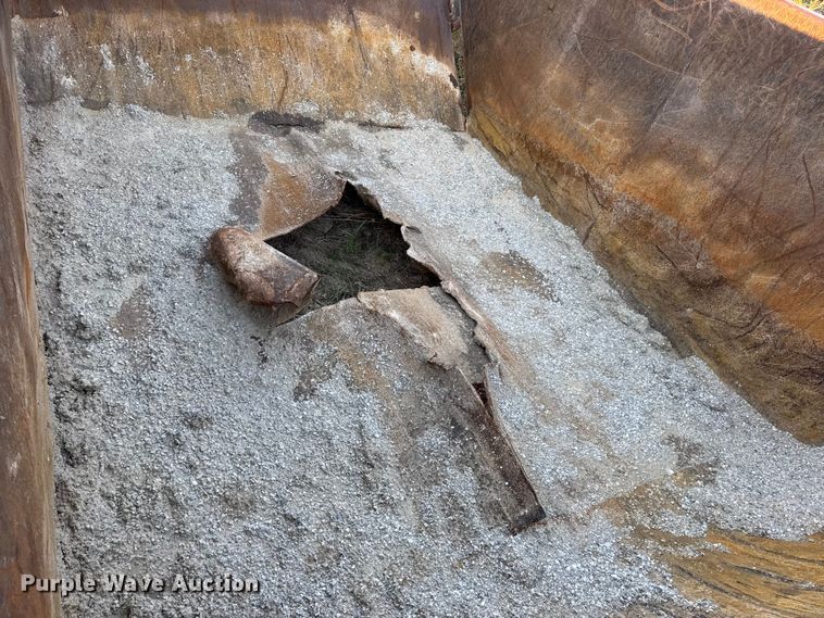 image for item EN0502 Rock box