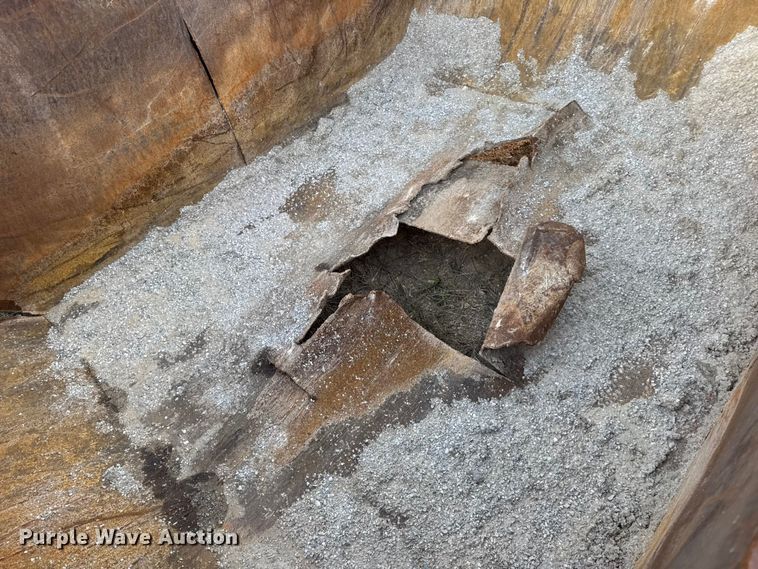 image for item EN0502 Rock box