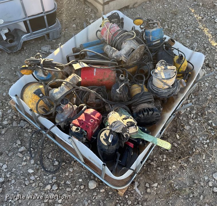 image for item EN0506 Tools