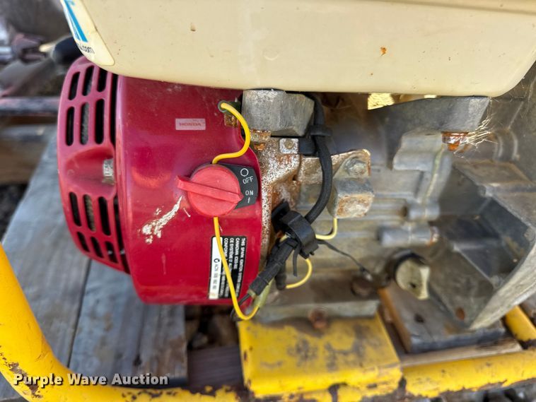 image for item EN0507 (3) trash pumps