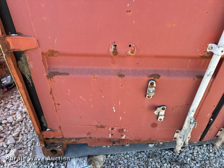 image for item EN0509 Shipping container 