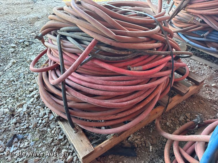 image for item EN0511 (4) pallets of air hoses