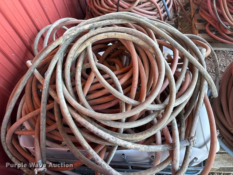 image for item EN0511 (4) pallets of air hoses