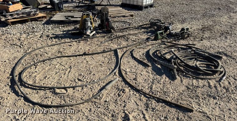 image for item EN0513 Concrete vibrators