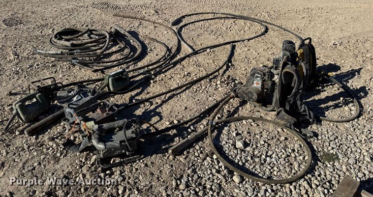 image for item EN0513 Concrete vibrators