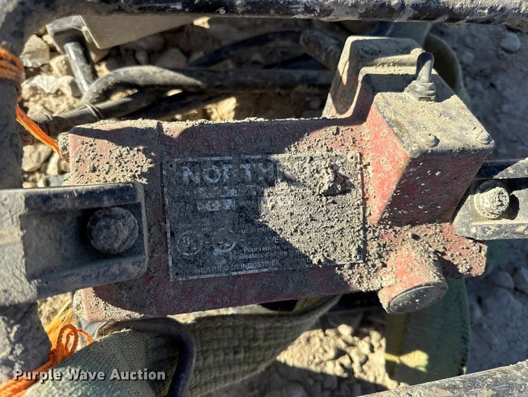 image for item EN0513 Concrete vibrators