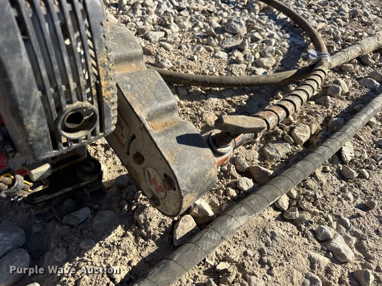 image for item EN0513 Concrete vibrators