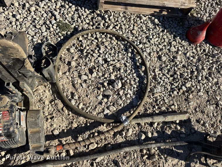 image for item EN0513 Concrete vibrators