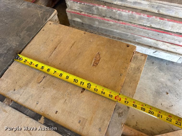 image for item EN0516 Approximately 170 concrete forms