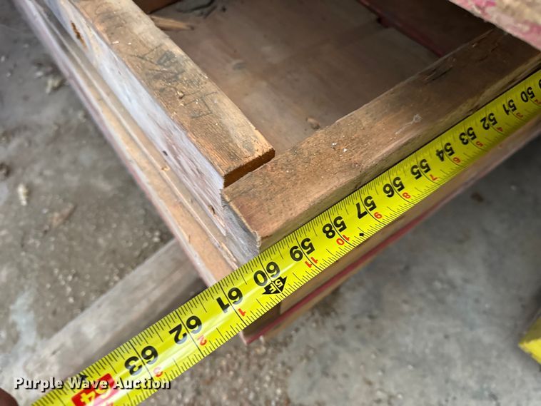 image for item EN0516 Approximately 170 concrete forms