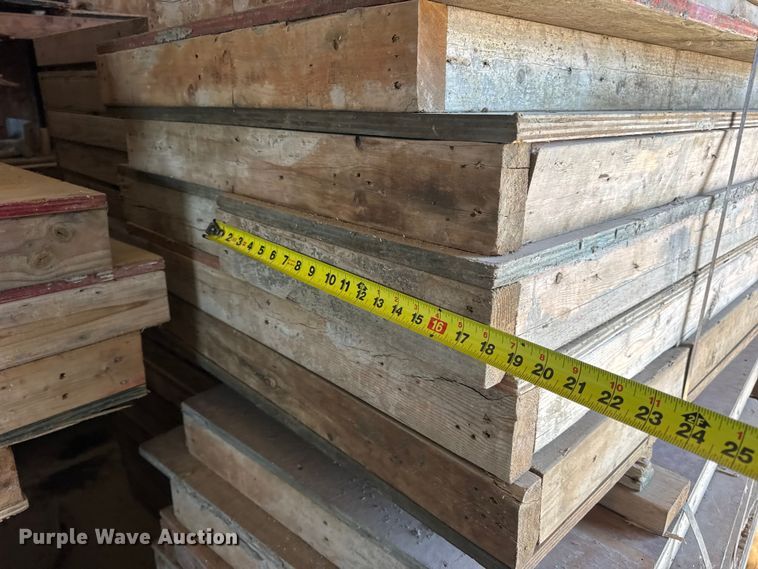 image for item EN0516 Approximately 170 concrete forms