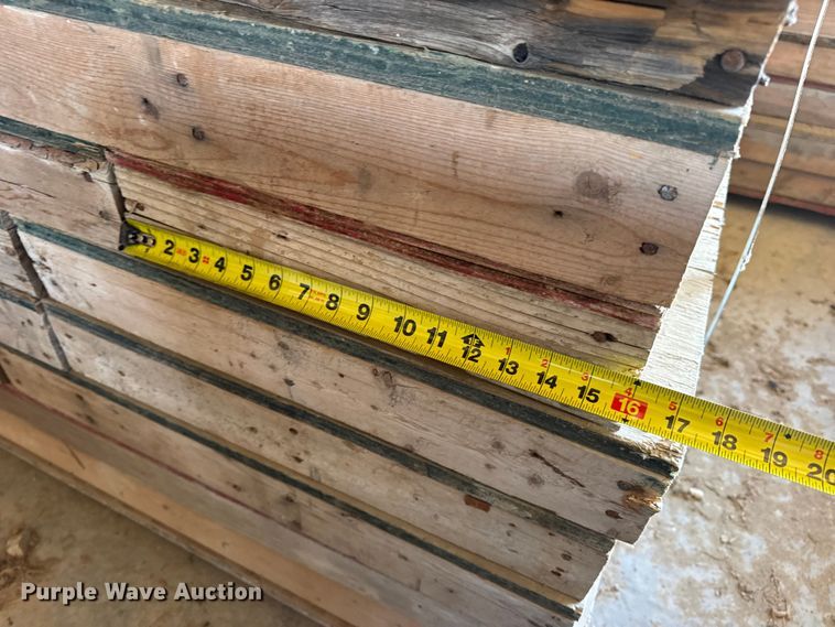 image for item EN0516 Approximately 170 concrete forms