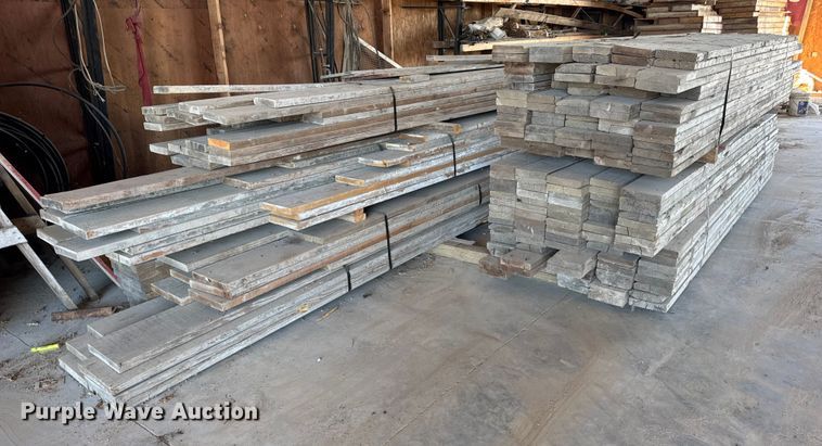 image for item EN0518 Approximately 360 pieces of lumber