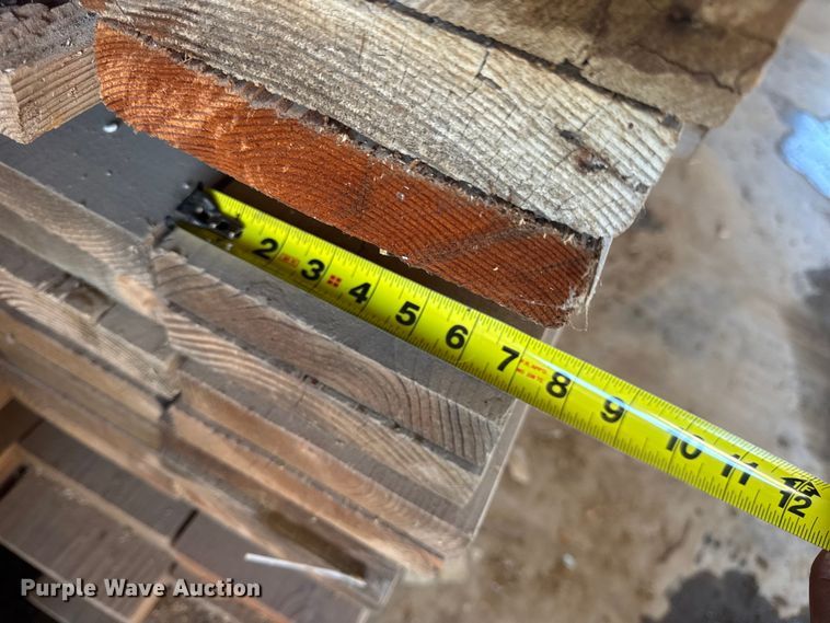 image for item EN0519 Approximately 1,900 pieces of lumber