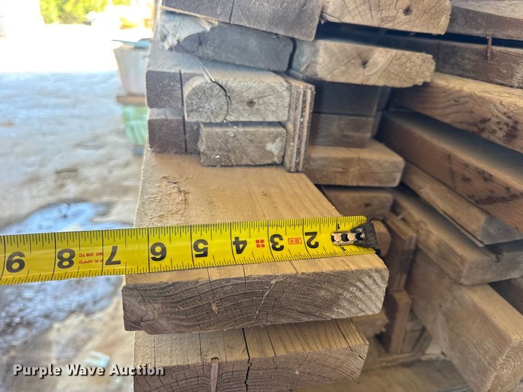 image for item EN0519 Approximately 1,900 pieces of lumber