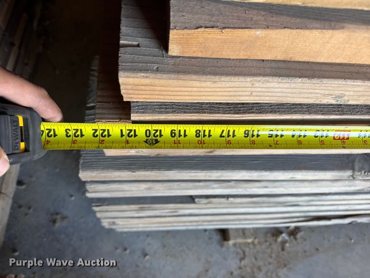 image for item EN0520 Approximately 2,400 pieces of lumber