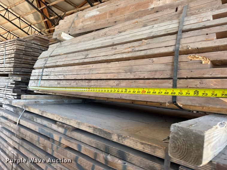 image for item EN0520 Approximately 2,400 pieces of lumber