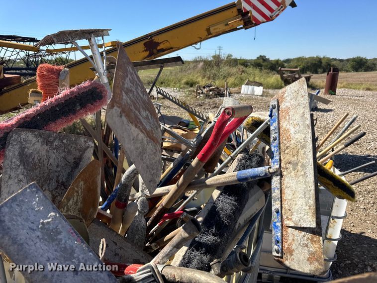 image for item EN0525 Tools