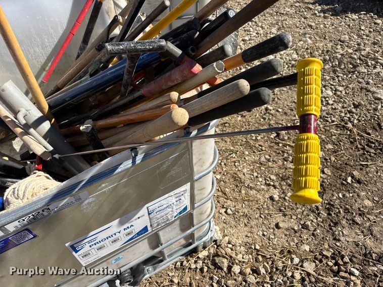 image for item EN0525 Tools