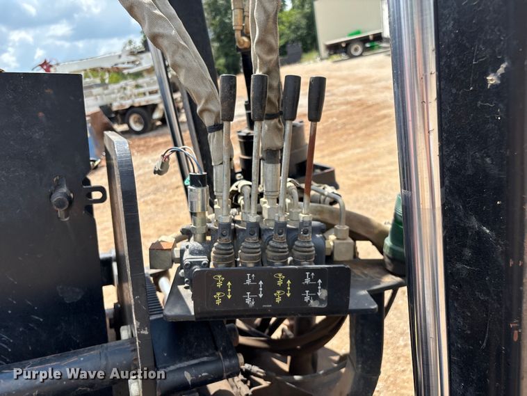 image for item EN5550 2007 Ditch Witch JT3020 All Terrain directional boring unit