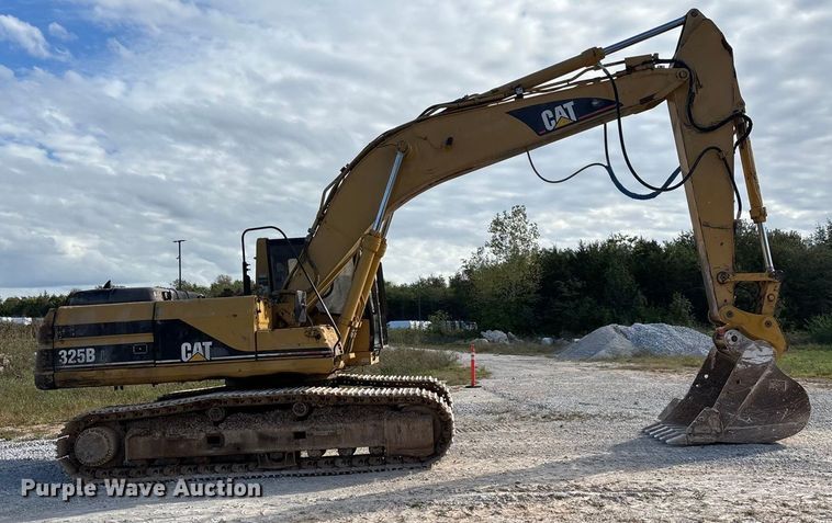 image for item EN5603 1998 Caterpillar 325B L excavator