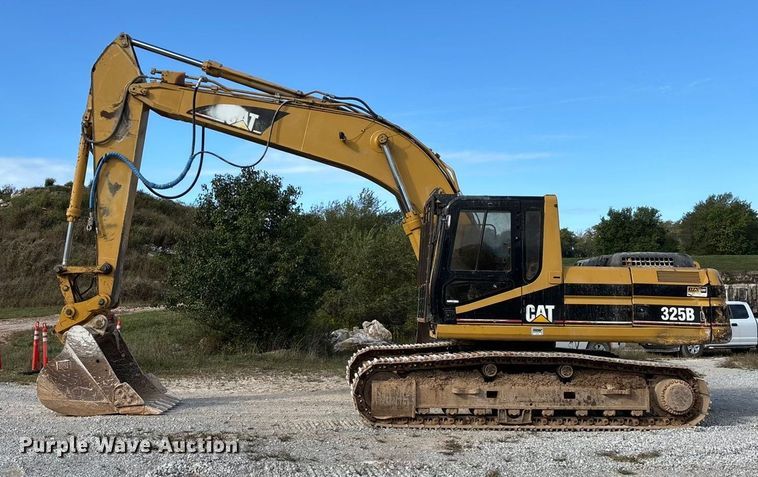 image for item EN5603 1998 Caterpillar 325B L excavator