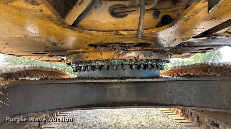 image for item EN5603 1998 Caterpillar 325B L excavator