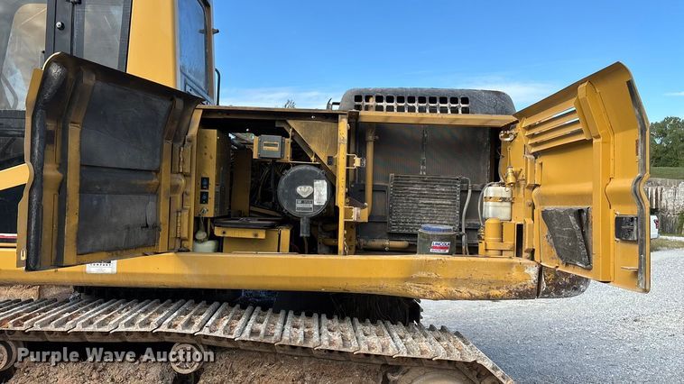image for item EN5603 1998 Caterpillar 325B L excavator