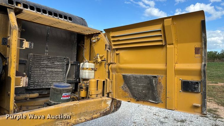 image for item EN5603 1998 Caterpillar 325B L excavator