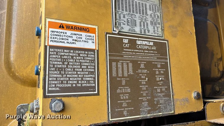 image for item EN5603 1998 Caterpillar 325B L excavator