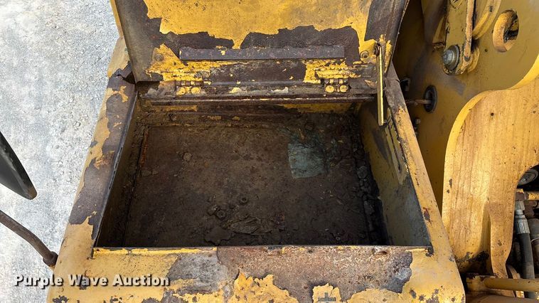 image for item EN5603 1998 Caterpillar 325B L excavator