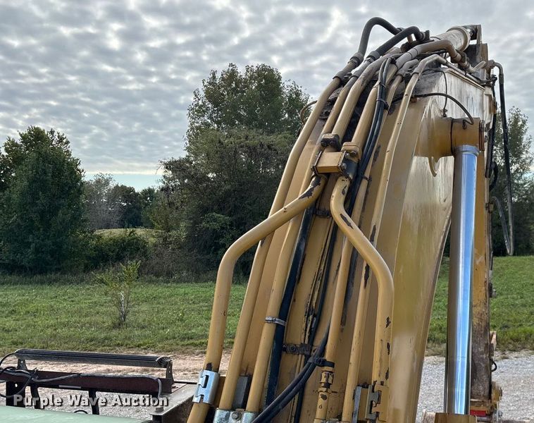 image for item EN5603 1998 Caterpillar 325B L excavator