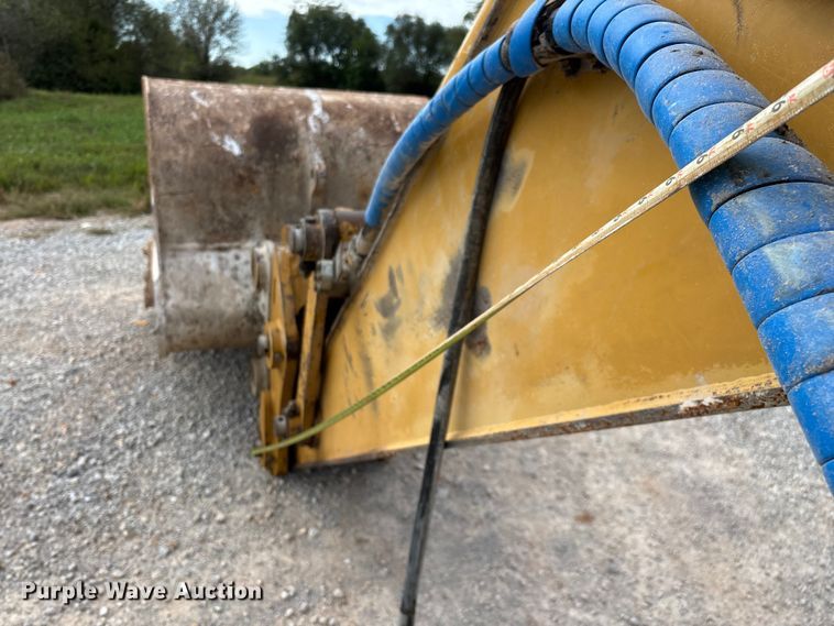 image for item EN5603 1998 Caterpillar 325B L excavator